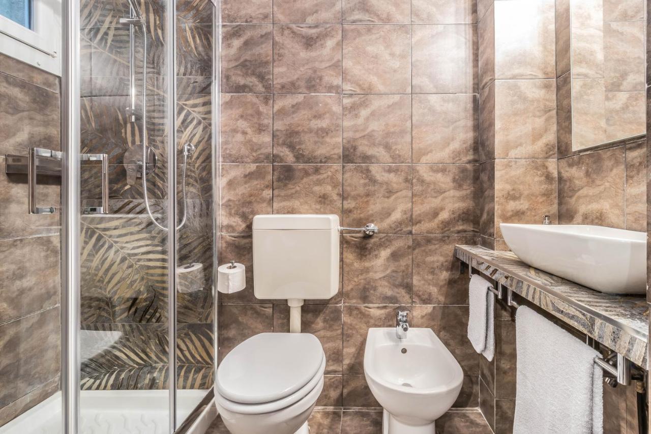 "Suite Porta Venezia Duomo" Metro - Wi-Fi - Netflix Milán Exterior foto